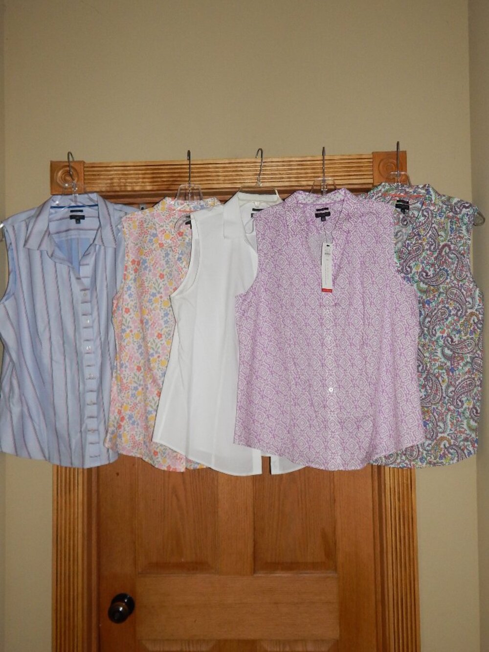 LOT 5 TALBOTS Women's Size 16P Button Front Sleeveless Summer Blouse Top Shirt